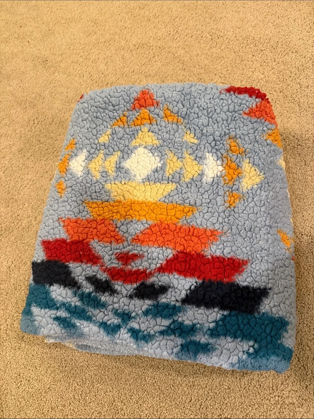 Cozy Blue Patterned Sherpa Throw